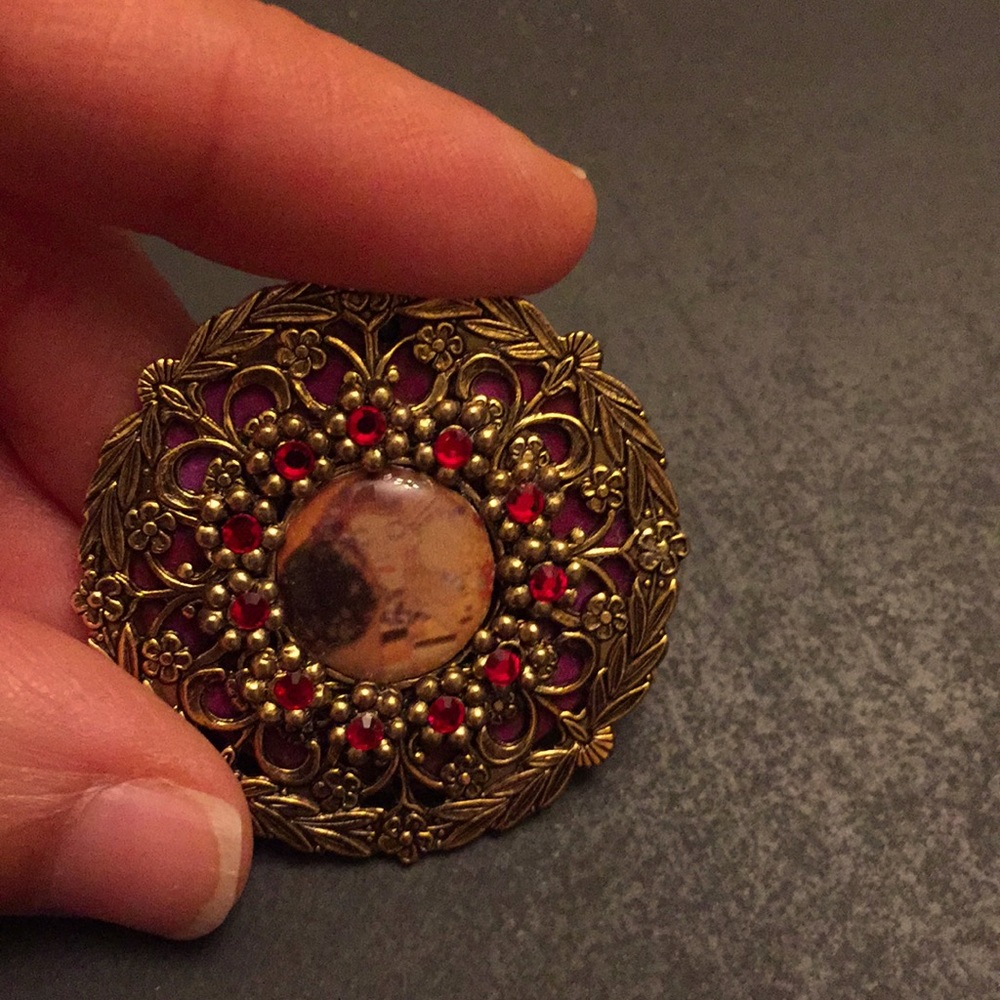 Klimt The Kiss Art Pin Brooch